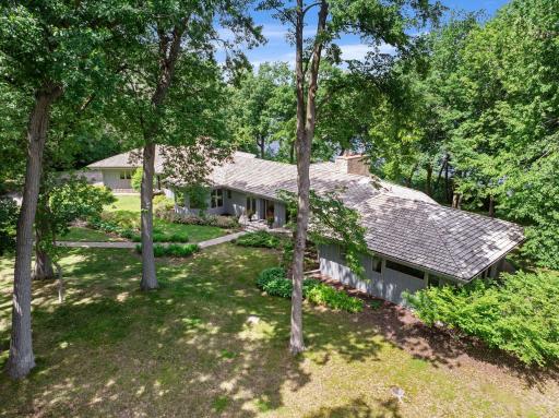 22 Evergreen Road, North Oaks, MN 55127