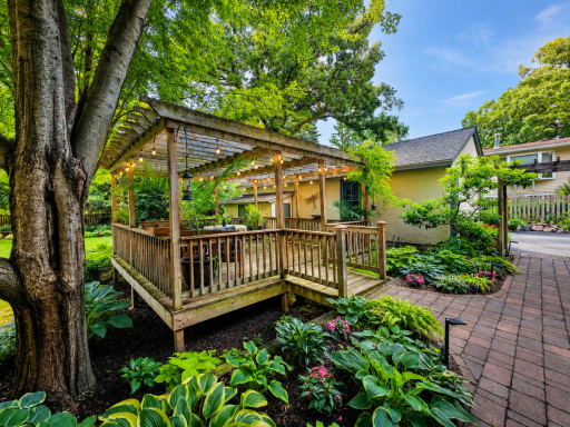 4308 France Avenue S, Edina, MN 55410