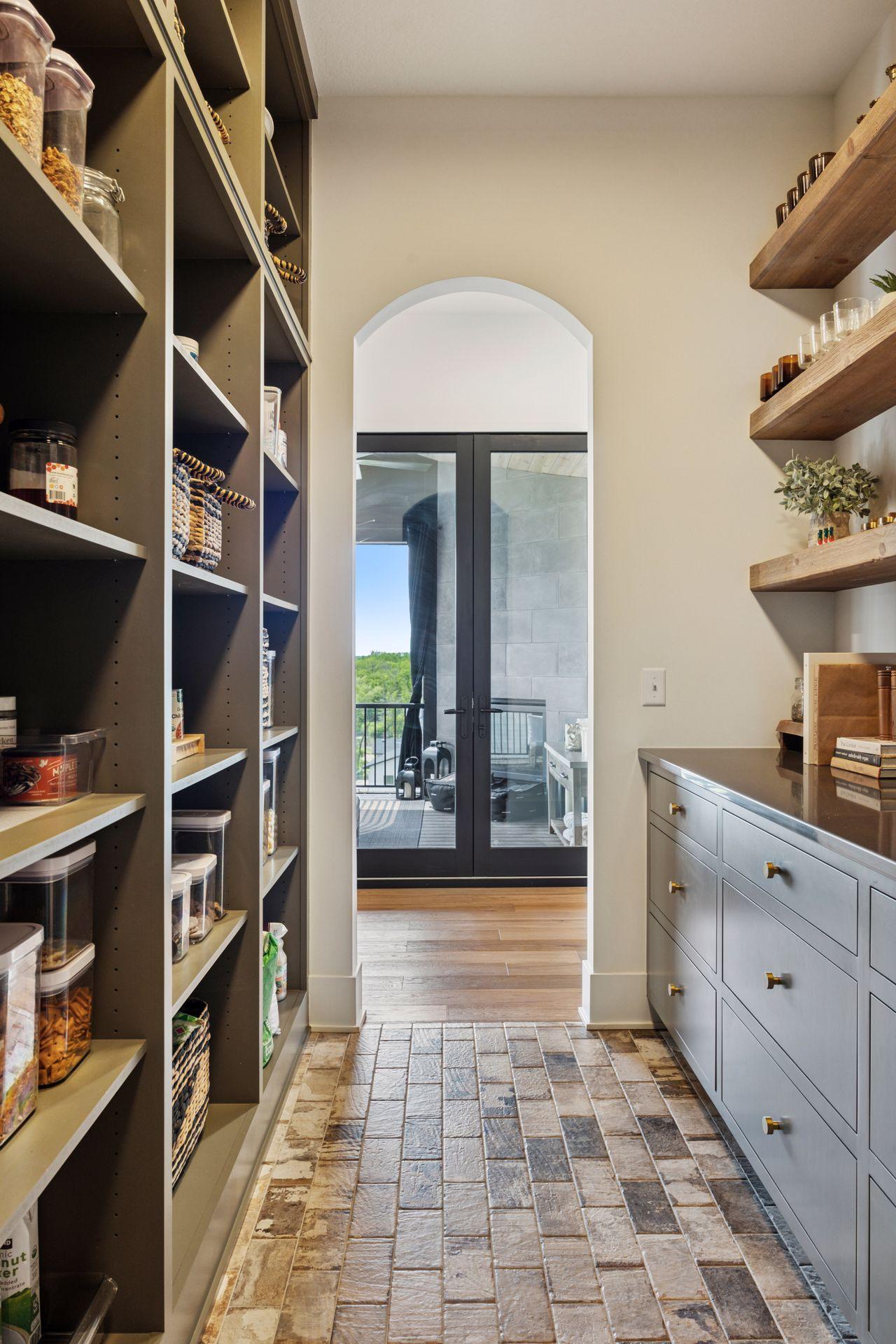 Butler's pantry looking toward the 3 season porch