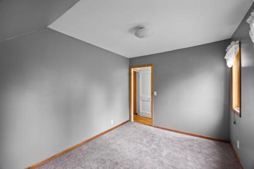 Upper bedroom 4