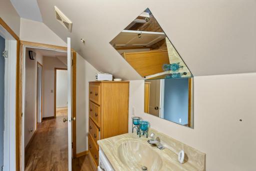 Upper half bathroom