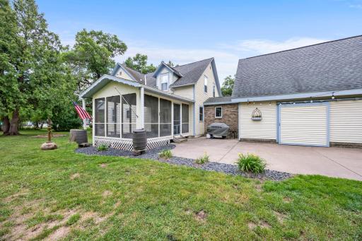 Large patio area for entertaining