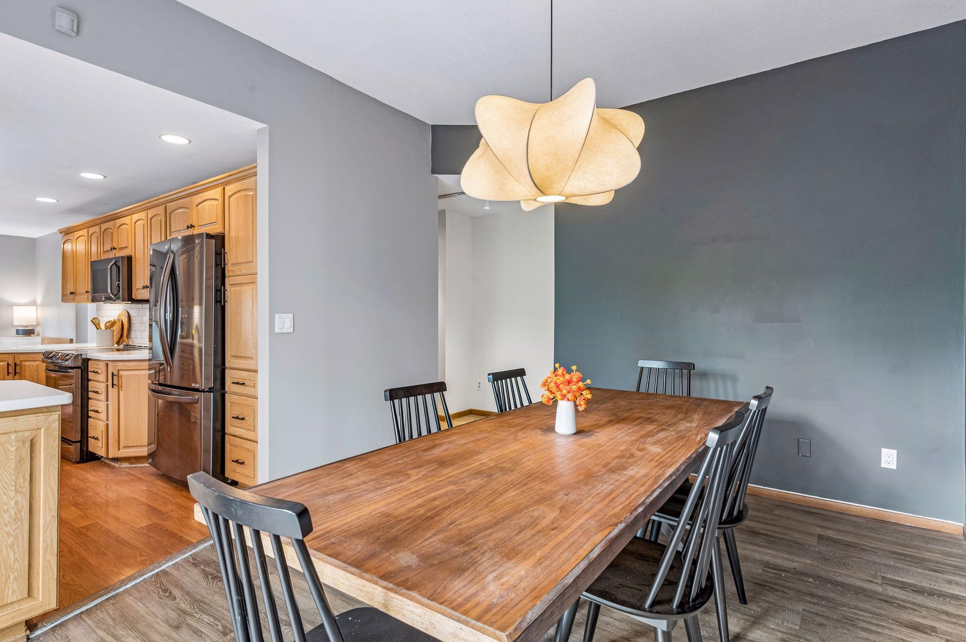 Dining Room_4634 Kingsdale Drive