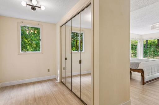 Primary Suite_4634 Kingsdale Drive