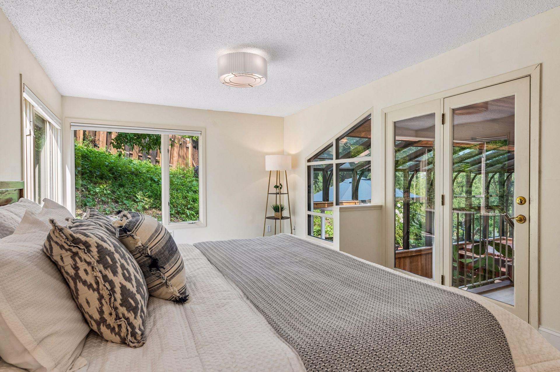 Primary Suite_4634 Kingsdale Drive