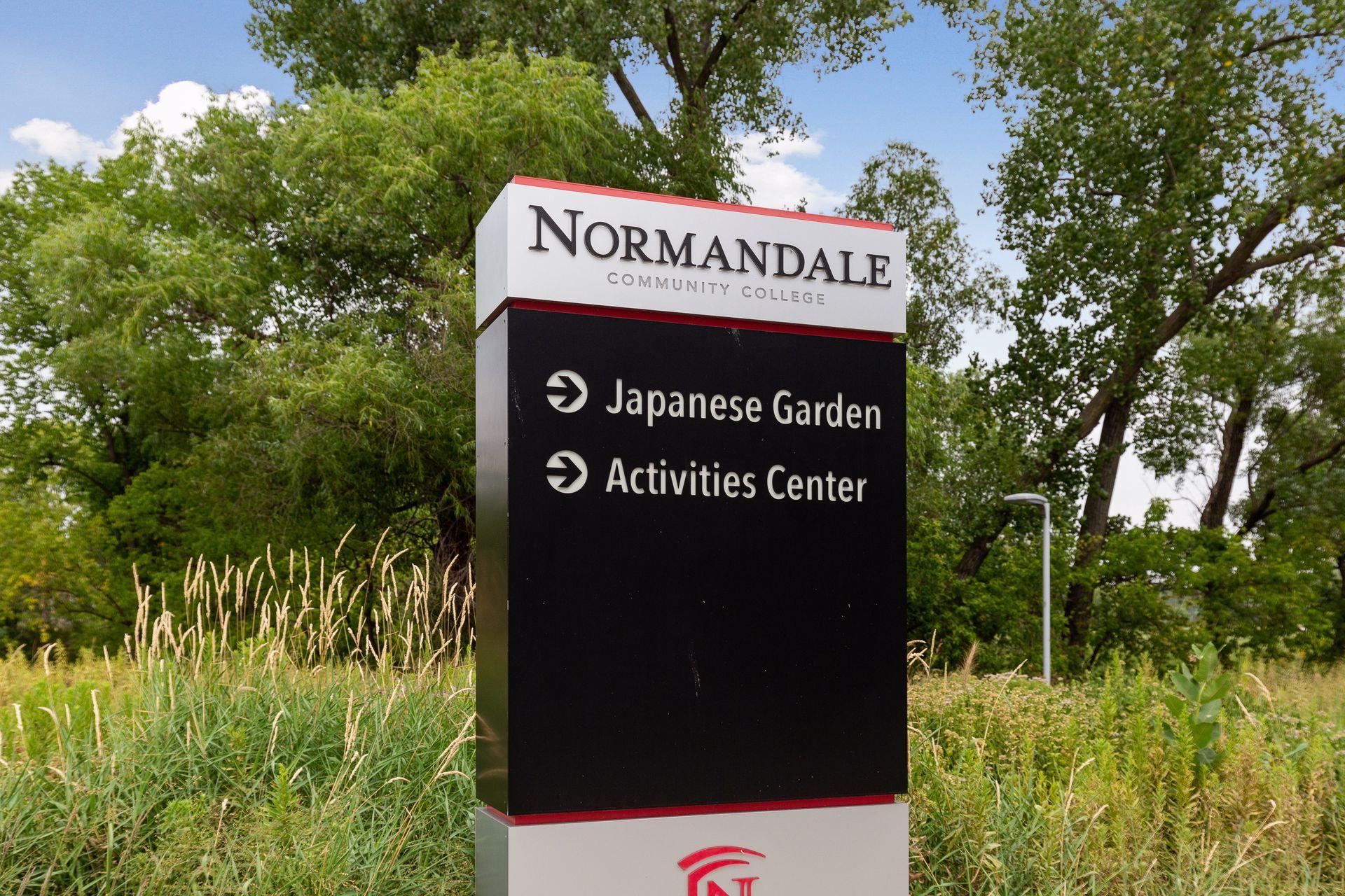 4634 Kingsdale Drive - - 0049.jpg