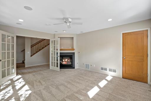 25-web-or-mls-340 Spring St, Saint Paul, MN_0031.jpg