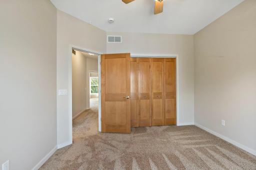 59-web-or-mls-340 Spring St, Saint Paul, MN_0061.jpg