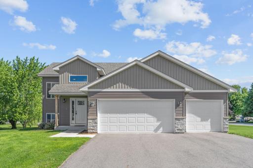 720 Mallard Avenue, Winsted, MN 55395