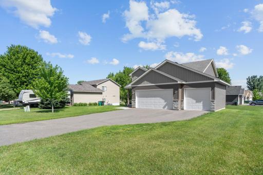 720 Mallard Avenue, Winsted, MN 55395