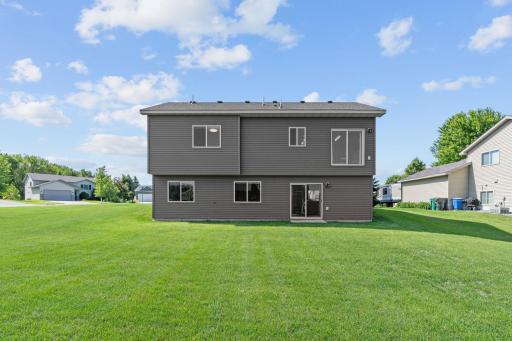 720 Mallard Avenue, Winsted, MN 55395