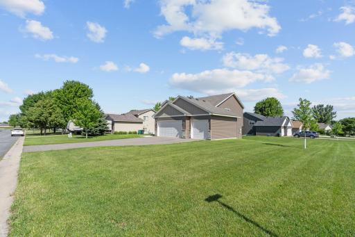 720 Mallard Avenue, Winsted, MN 55395
