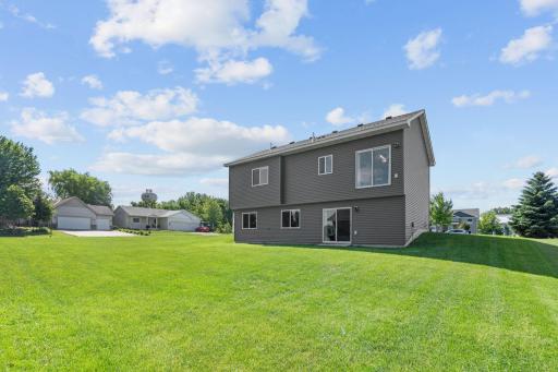 720 Mallard Avenue, Winsted, MN 55395