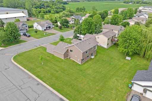 720 Mallard Avenue, Winsted, MN 55395
