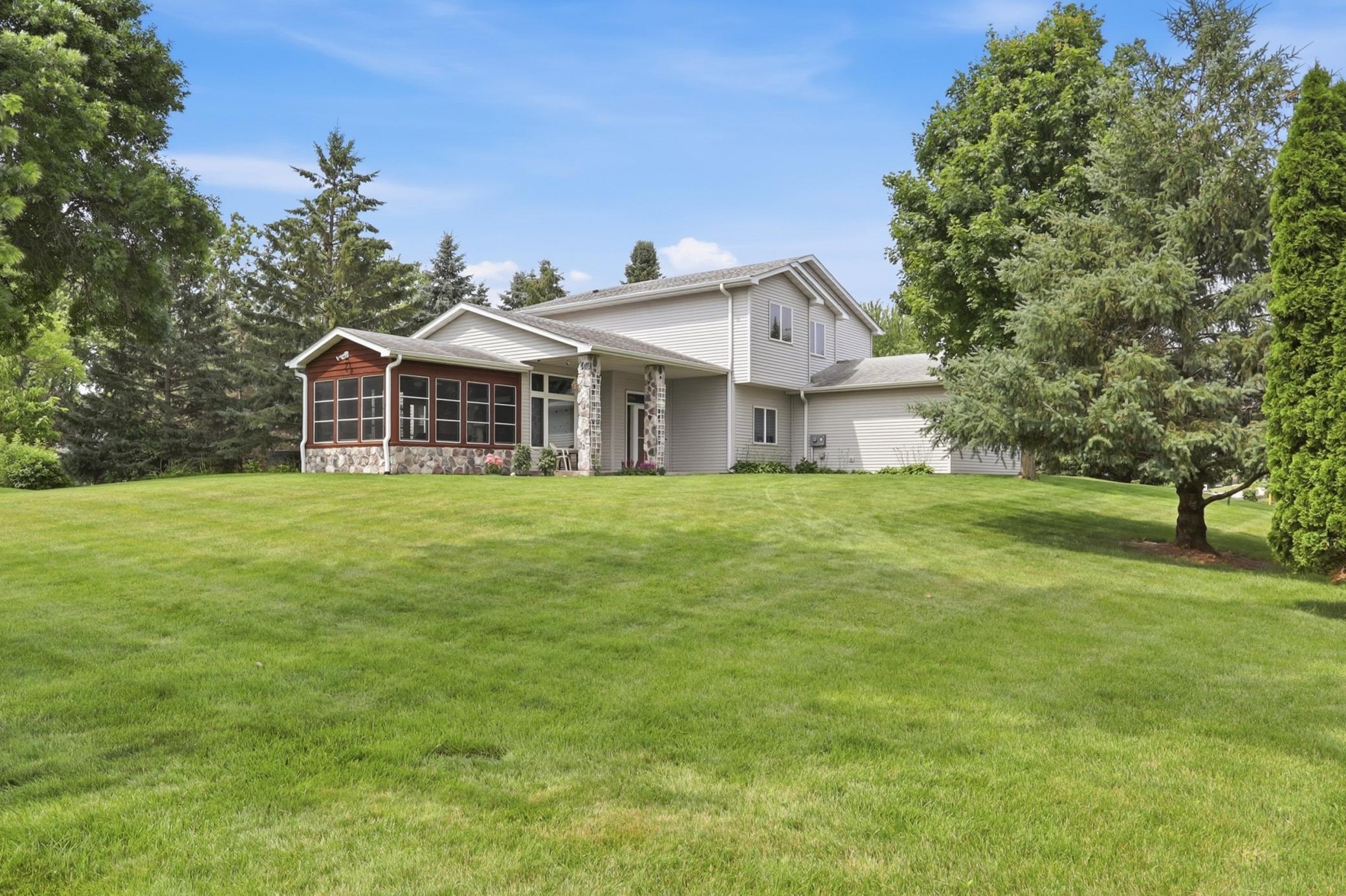 14513_Glendale_Avenue_Southeast_Prior_Lake_004.jpg