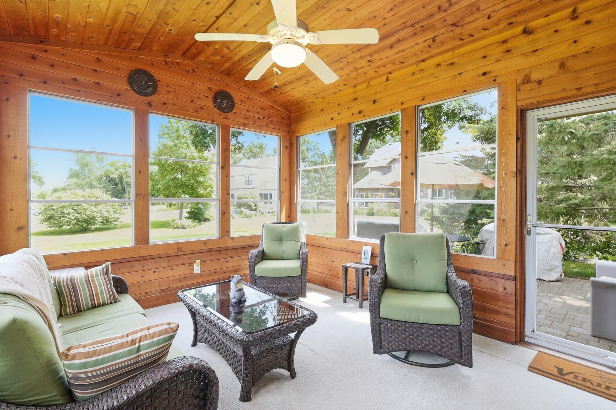 3 season porch