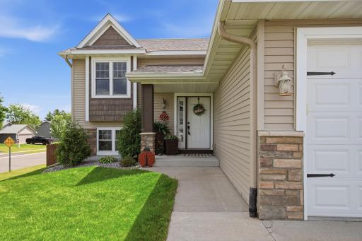 1632 Jefferson Street S, Cambridge, MN 55008