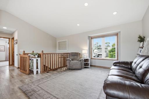 1632 Jefferson Street S, Cambridge, MN 55008