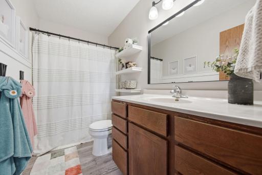 1632 Jefferson Street S, Cambridge, MN 55008