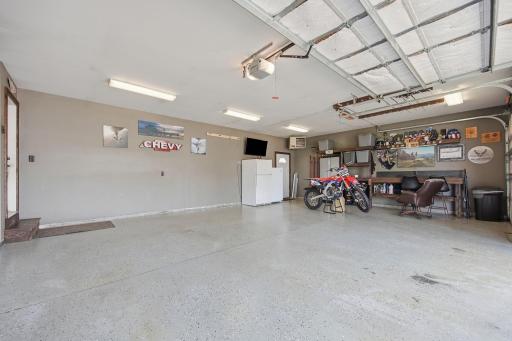 1632 Jefferson Street S, Cambridge, MN 55008