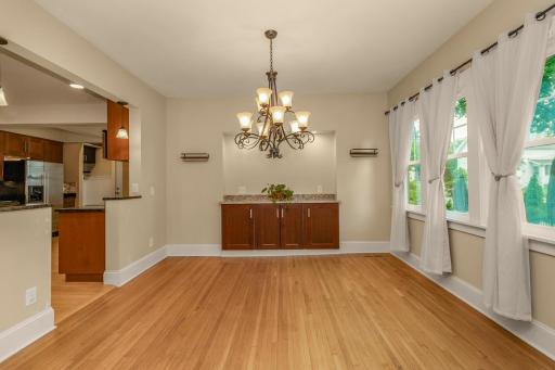 1004 Sheridan Avenue N, Minneapolis, MN 55411
