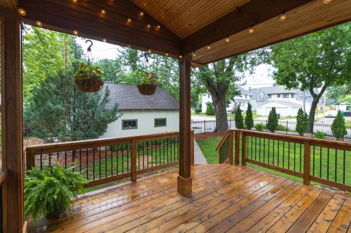 1004 Sheridan Avenue N, Minneapolis, MN 55411