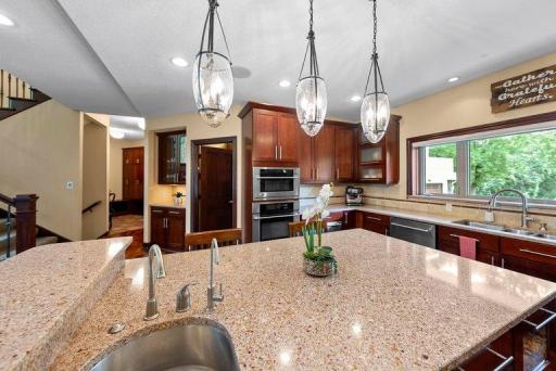 14708 Woodhaven Road, Minnetonka, MN 55345