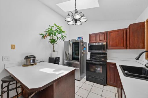 6709 Brunswick Avenue N, Minneapolis, MN 55429