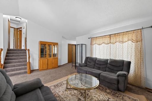 6709 Brunswick Avenue N, Minneapolis, MN 55429