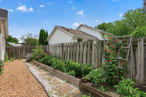 6709 Brunswick Avenue N, Minneapolis, MN 55429