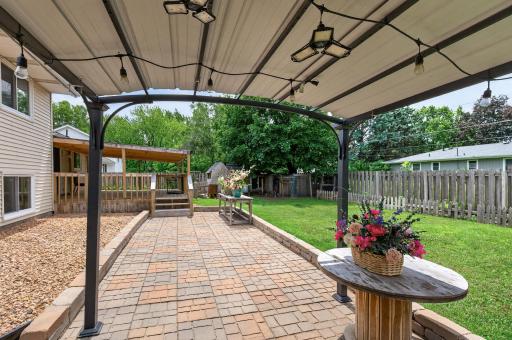 6709 Brunswick Avenue N, Minneapolis, MN 55429