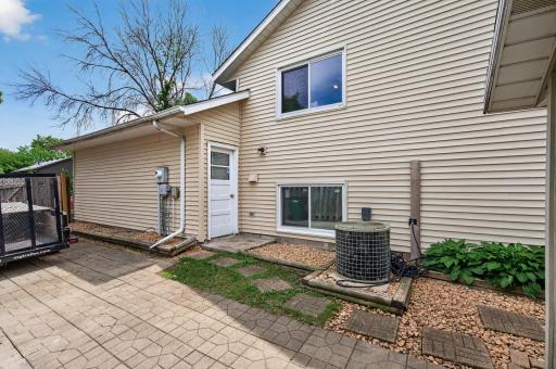 6709 Brunswick Avenue N, Minneapolis, MN 55429