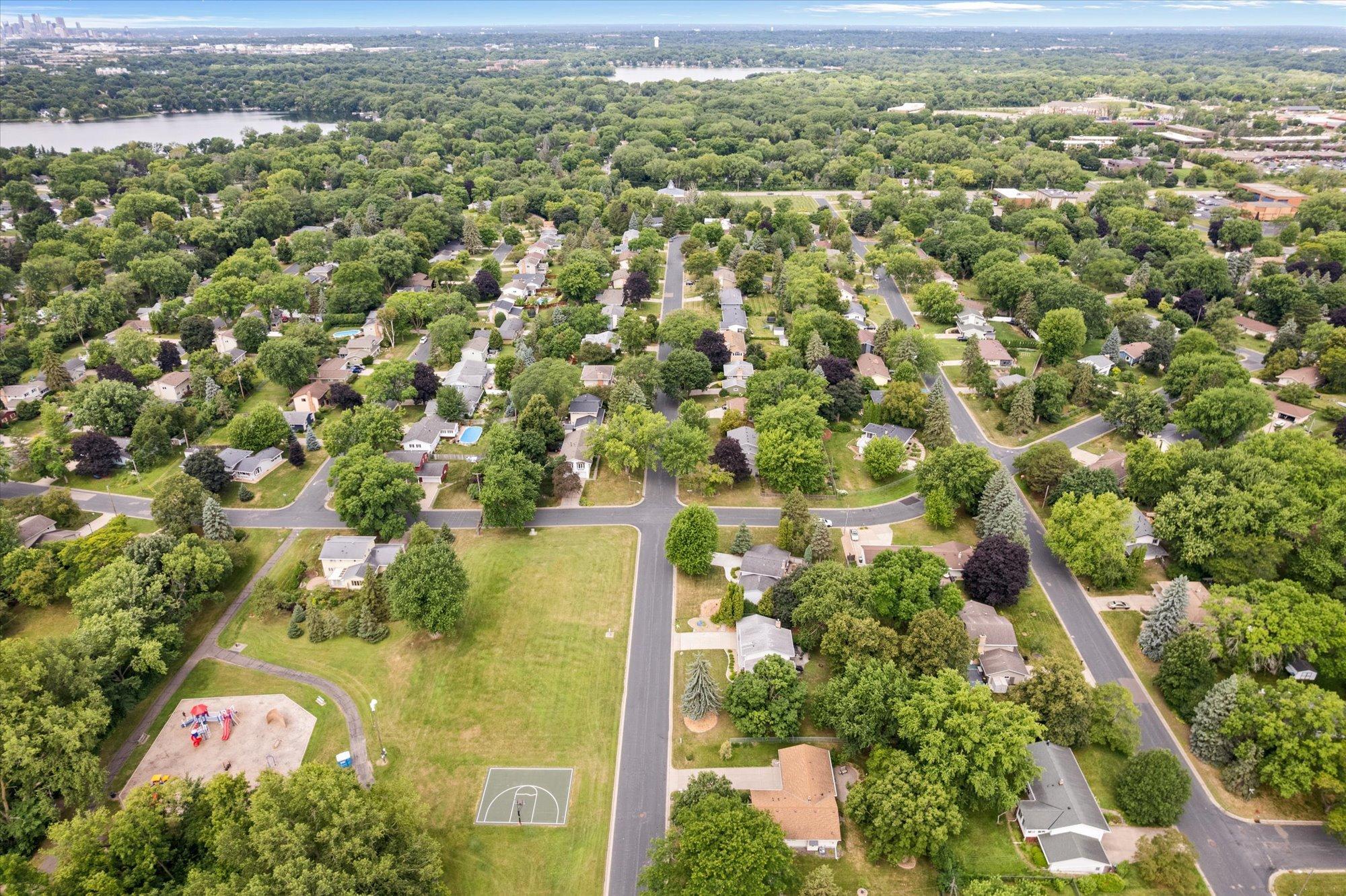 Established Shoreview neighborhood