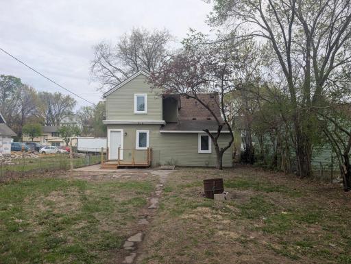 611 24th Avenue N, Minneapolis, MN 55411