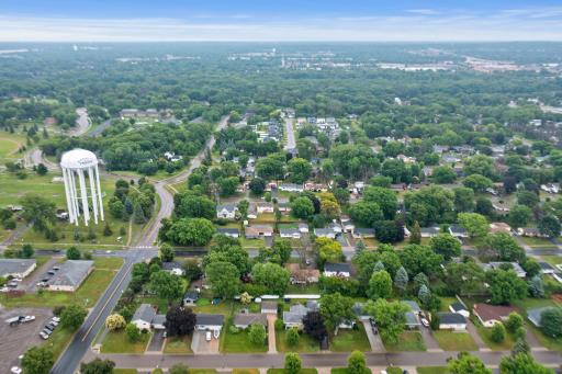 54-web-or-mls-6835 N Colfax Ave-229.jpg