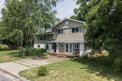 4858 Irving Ave S Minneapolis Ext - 2.jpg
