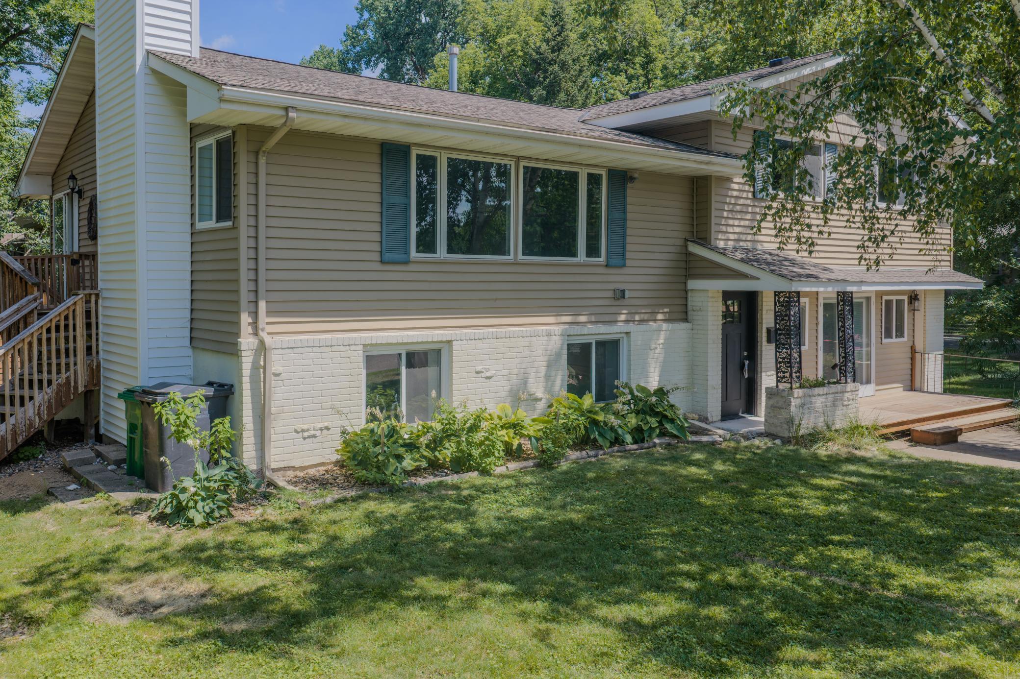 4858 Irving Ave Updated Ext - 3.jpg