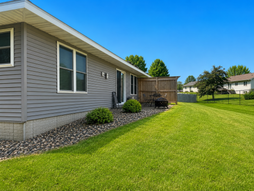 937 Anika Court, Ellsworth, WI 54011