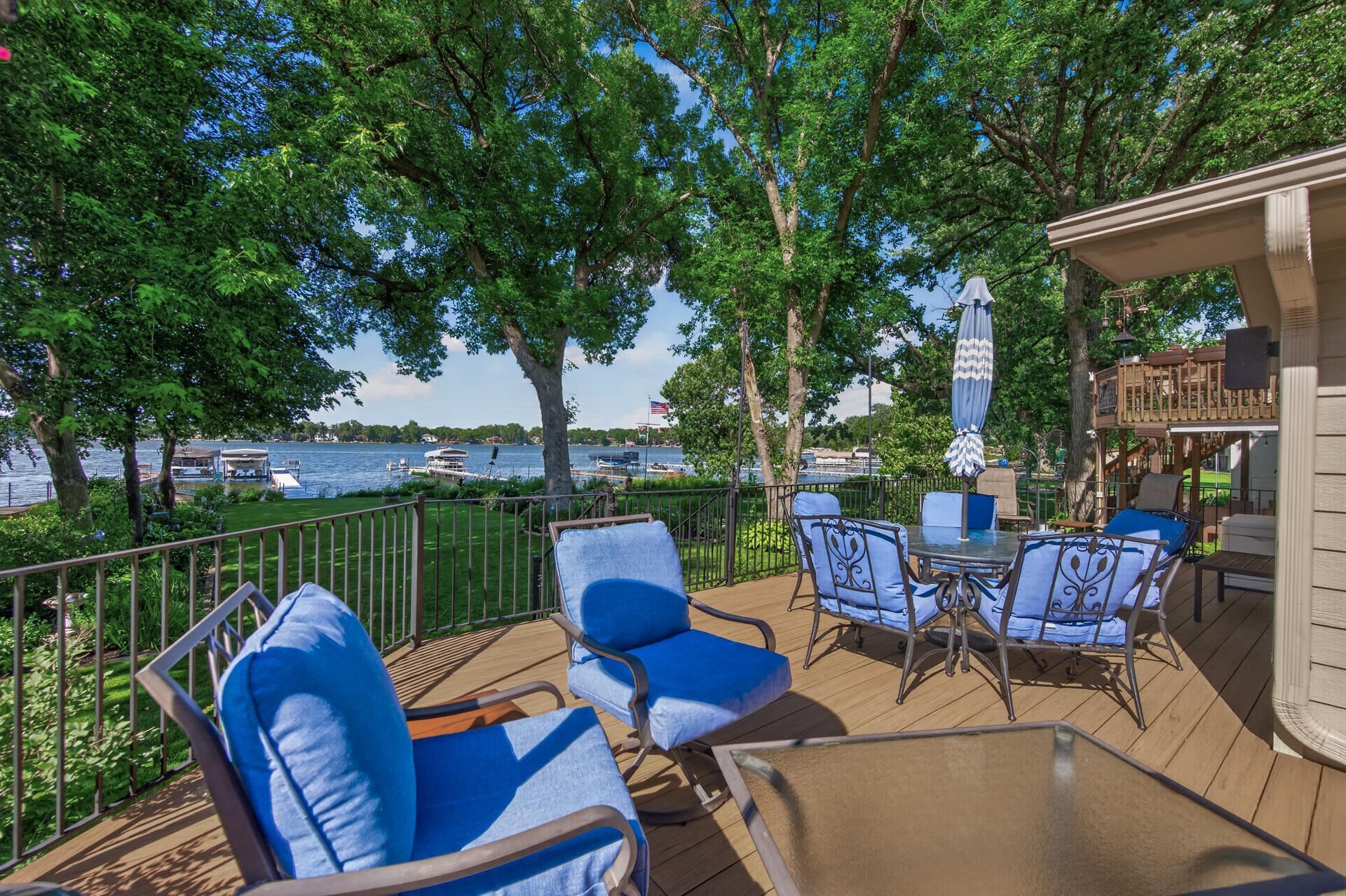Embrace the lake lifestyle where morning coffee, sunset dinners, and waterfront views await.