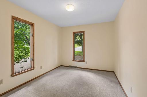 2700 Kyle Avenue N, Minneapolis, MN 55422