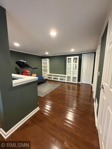 1521 Earle Way, Burnsville, MN 55306