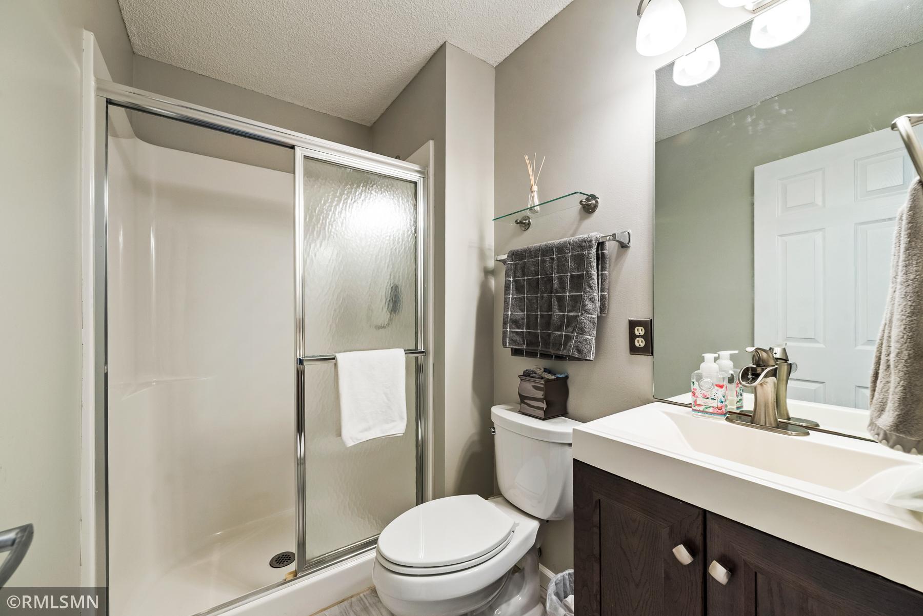 1521EarleWay(43).jpg