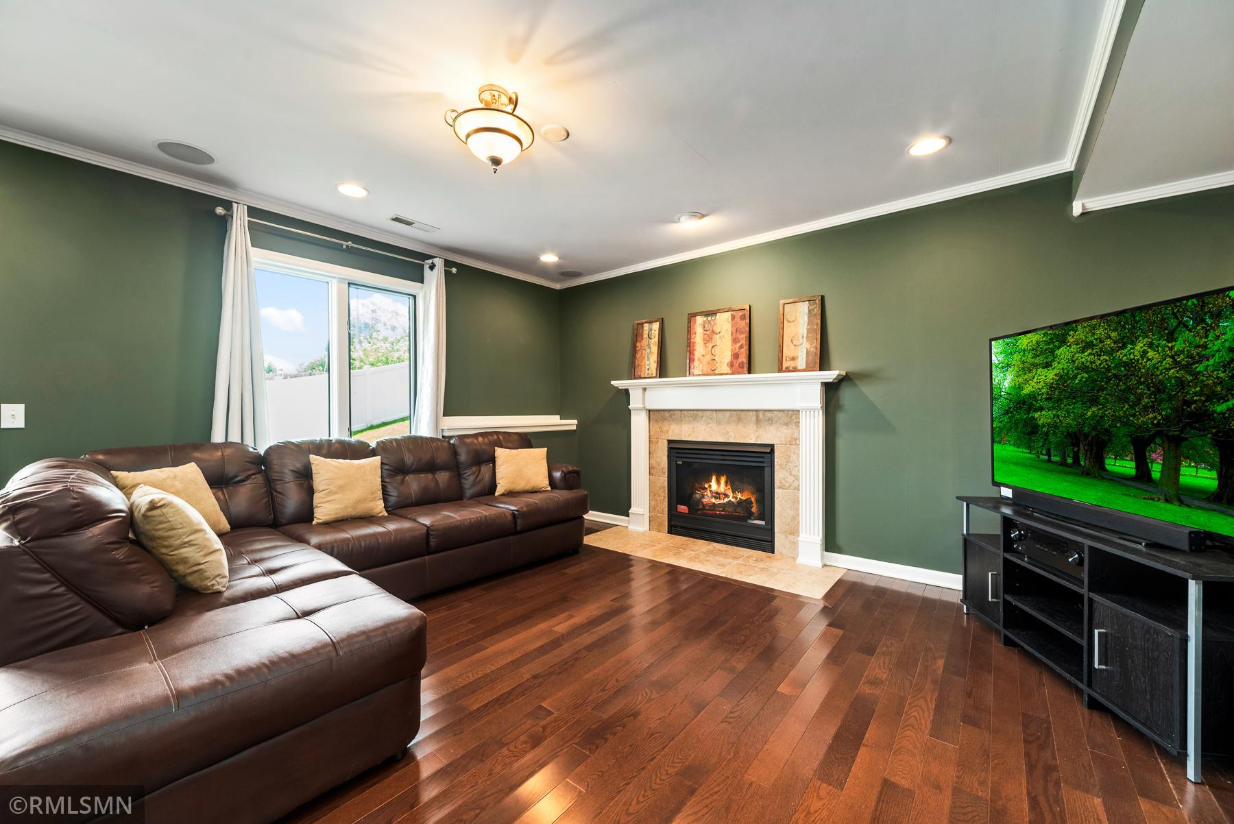 1521EarleWay(53).jpg