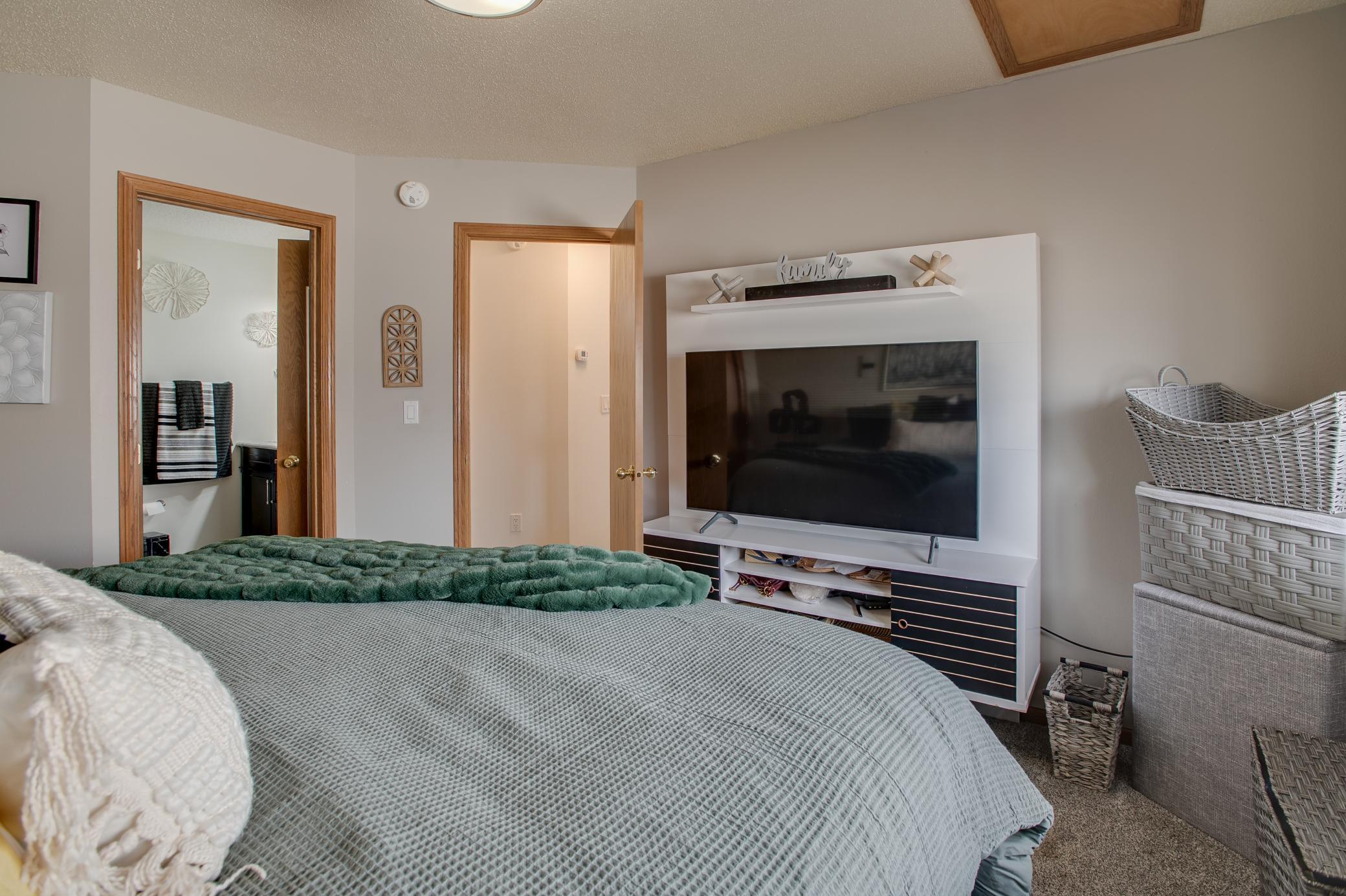 3260_35th_AVE_S-19.jpg