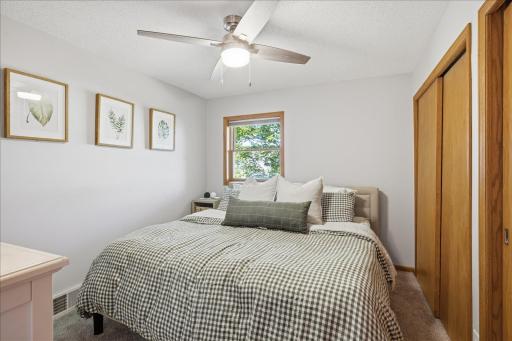 3926 3rd Avenue E, Hibbing, MN 55746