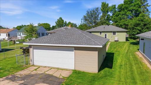 3926 3rd Avenue E, Hibbing, MN 55746