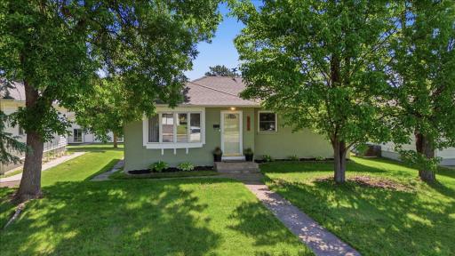 3926 3rd Avenue E, Hibbing, MN 55746