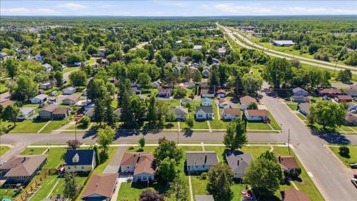 3926 3rd Avenue E, Hibbing, MN 55746