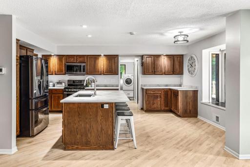 4572 Wild Canyon Drive, Saint Paul, MN 55129