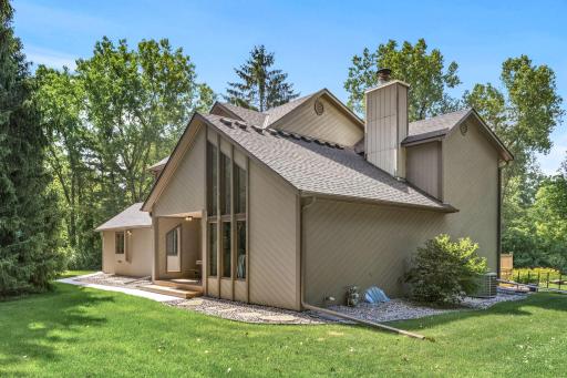 4572 Wild Canyon Drive, Saint Paul, MN 55129